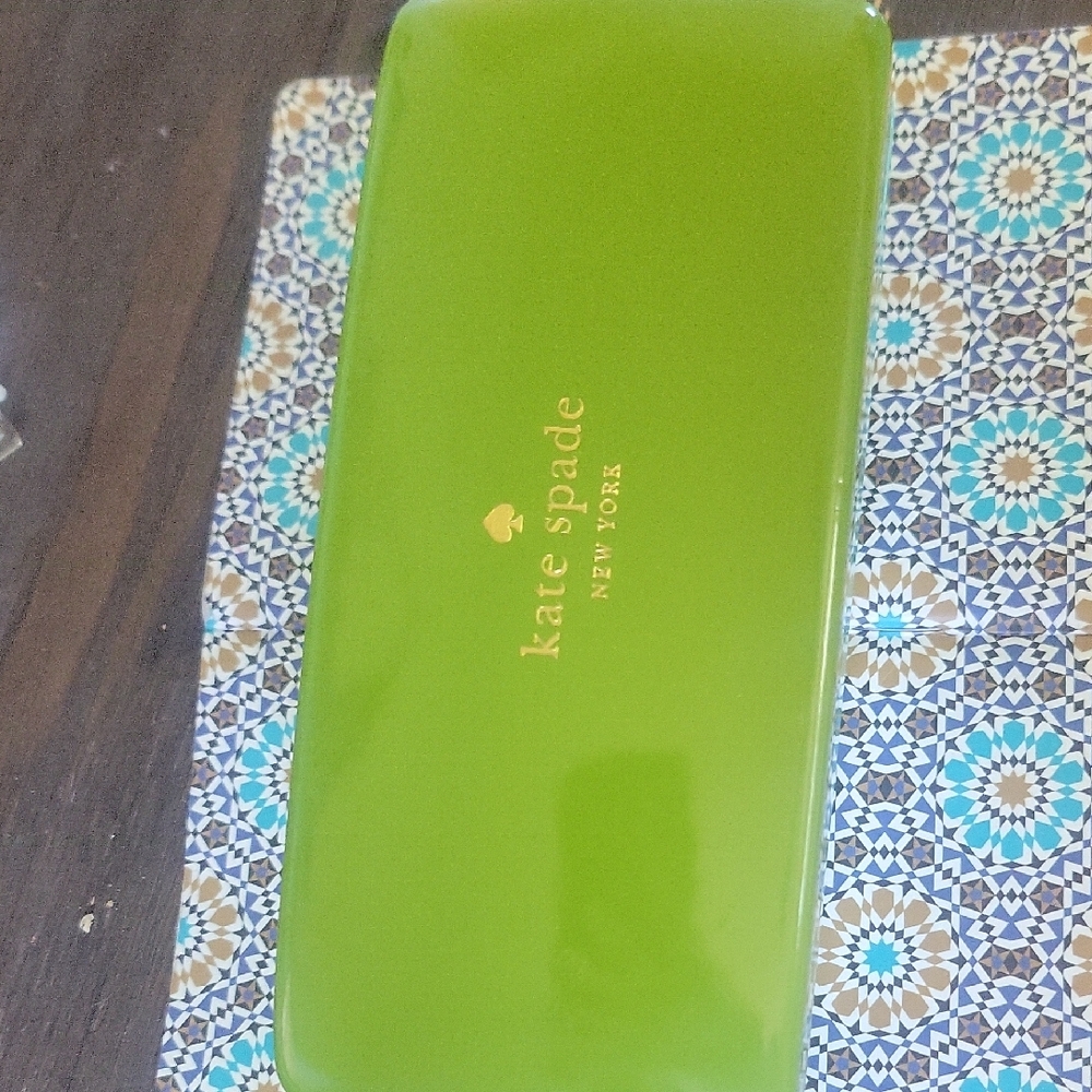 Kate Spade Vibrant Green Clutch